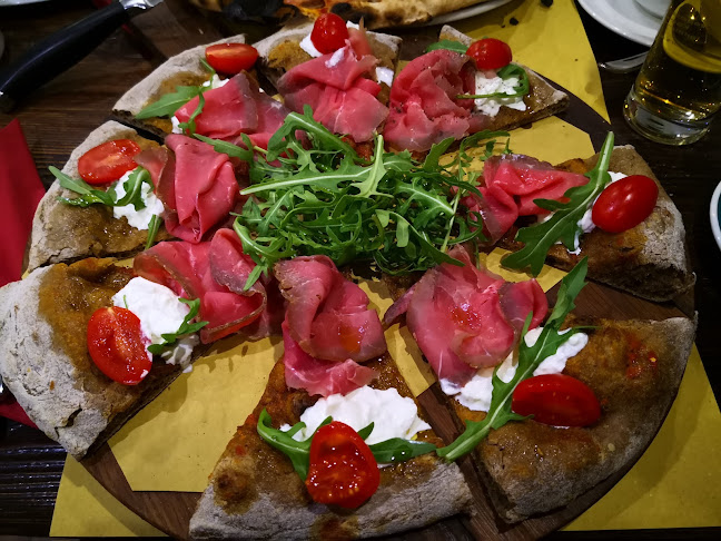 Budapest, Arany János u. 9, 1051