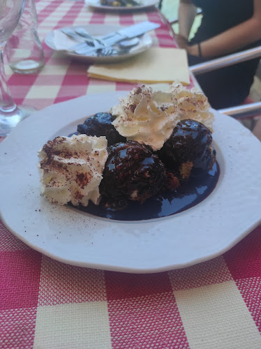 Opinii despre Csali Csárda în Pilisszentiván - Vendéglátás