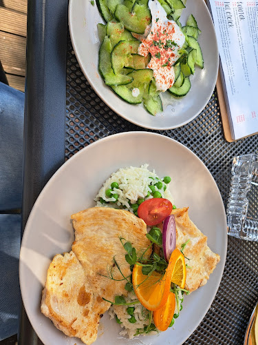 Comentarii opinii despre Kastélydomb Kávézó Étterem