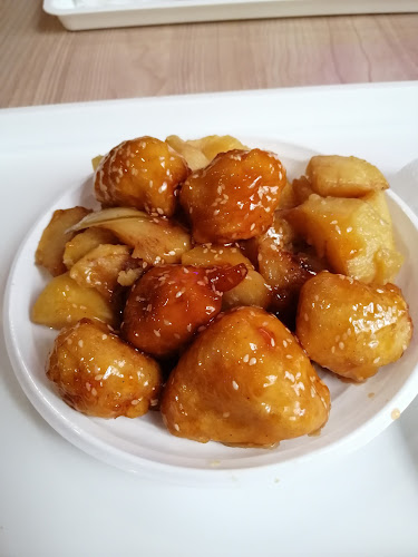 Kínai Thai büfé Savaria Pláza