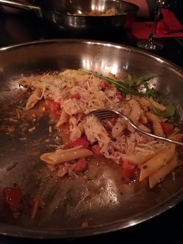 Honey Étterem - Szolnok