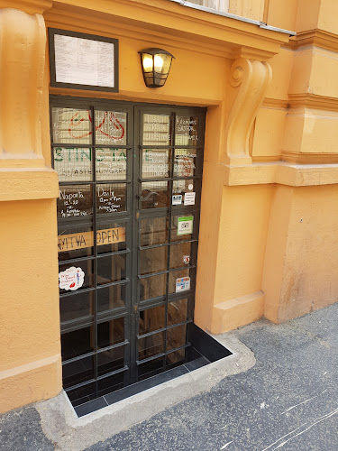 Tasting Table Budapest Shop