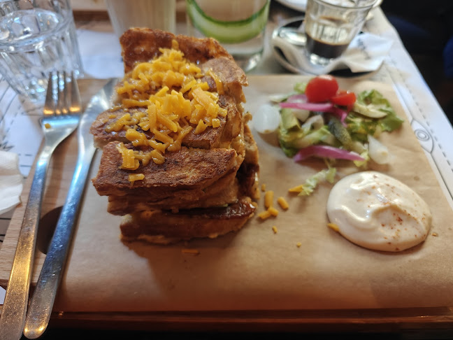 Úri cipő - kaptafa - Vendéglátás