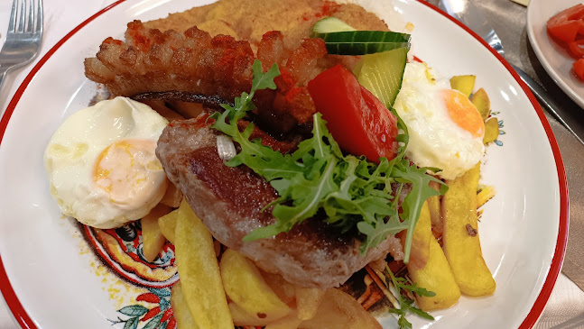 Kastélydomb Kávézó Étterem