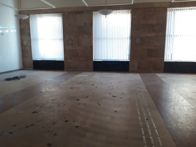 Opinii despre Gábor büfé în Győr - Vendéglátás