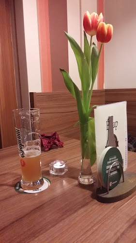 Opinii despre Fényesliget Kávézó în Piliscsaba - Vendéglátás