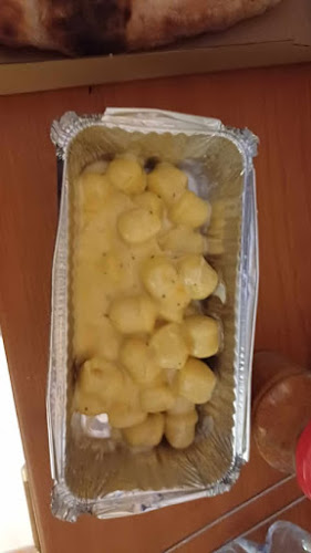 Fórum Pizzéria - Vendéglátás