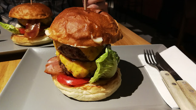 Pesti Burger és Bár - Budapest