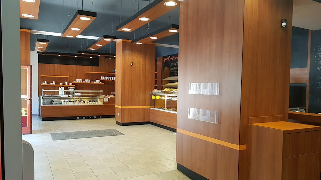 Csepreg, Széchenyi tér, 9735