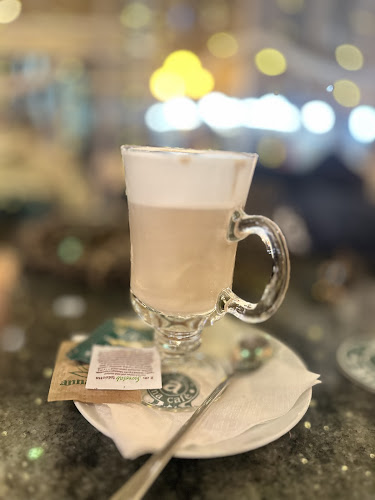 Budapest, Váci u 5, 1052