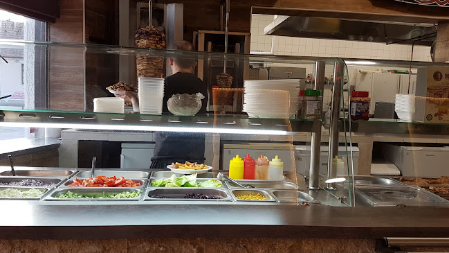 Gödöllő, Petőfi Sándor tér 9-10, 2100