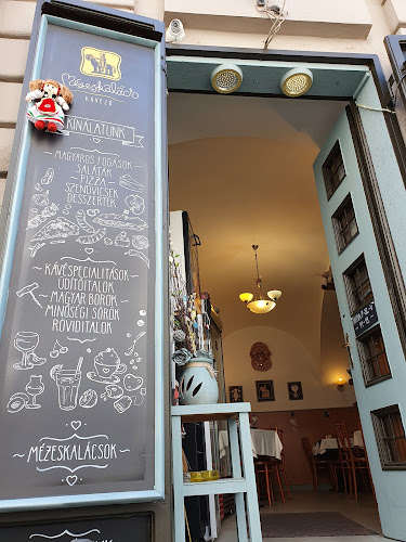 Mézeskalács Kávézó - Vendéglátás