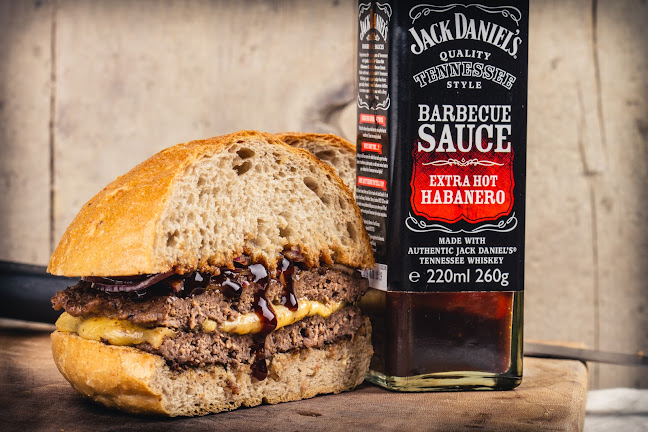 Baan's kitchen BUDAPEST Hamburger Hot Dog