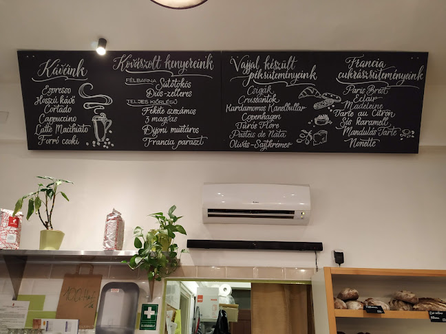 Opinii despre A kis pékinas - Le Petit Boulanger în Budapest - Vendéglátás