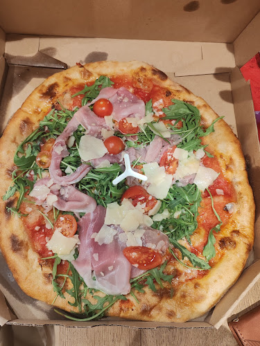 Opinii despre Fórum Pizzéria în Sopron - Vendéglátás