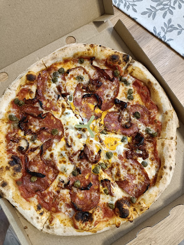 Opinii despre Pizza Cappella în Sopron - Vendéglátás