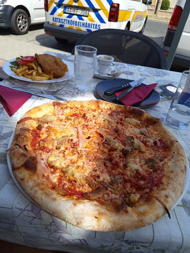 Dombóvár, III. u. 47, 7200