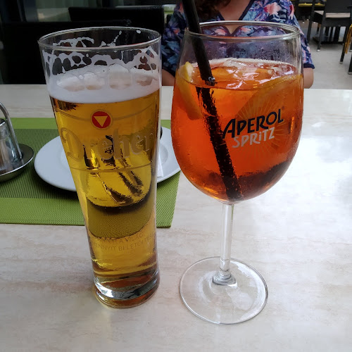 Rózsakert Étterem és Fagyizó