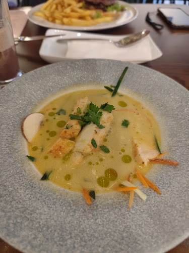 Szentendre Fő tér 15 Bejárat a Jankó János utcában található, 2000