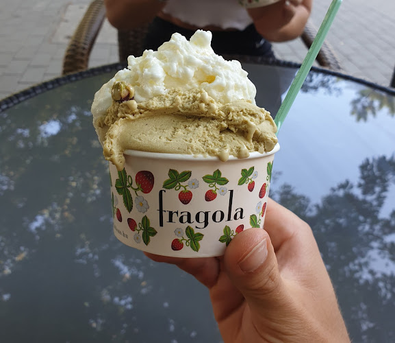 Opinii despre Fragola fagyizó în Budapest - Vendéglátás