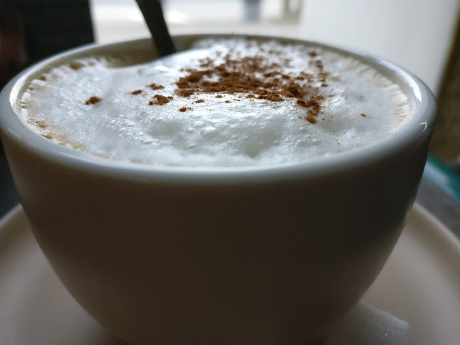 Comentarii opinii despre Hoffmann Kávéház