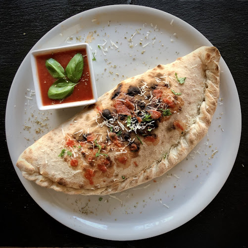 Opinii despre Bistro Garden and Pizzeria în Nyíregyháza - Vendéglátás