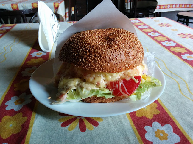 Dolce Vita és Gyros bár