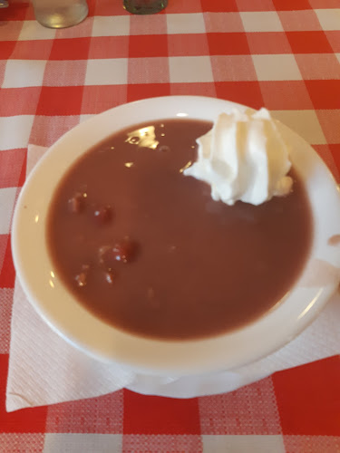 Halászcsárda - Vendéglátás