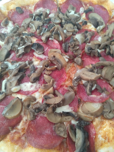 Sopron, IV. László király u. 15, 9400