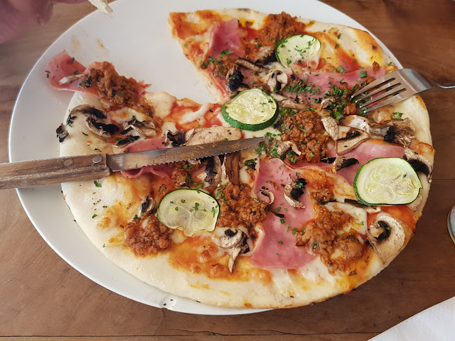 Balatonföldvár, Jubileumi tér, 8623