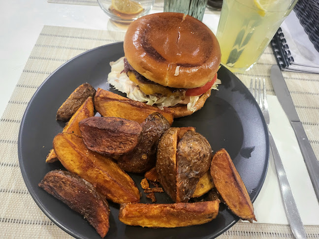 Comentarii opinii despre A régi hely már nincs