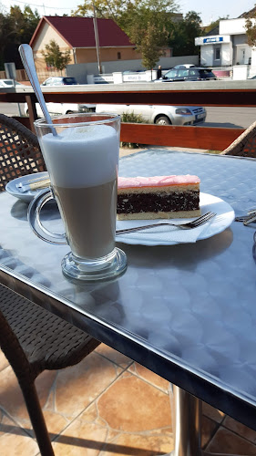 Opinii despre Bor Cukrászda és Kávézó - Dabas în Dabas - Vendéglátás