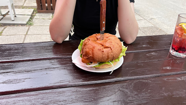 Comentarii opinii despre Panoráma büfé