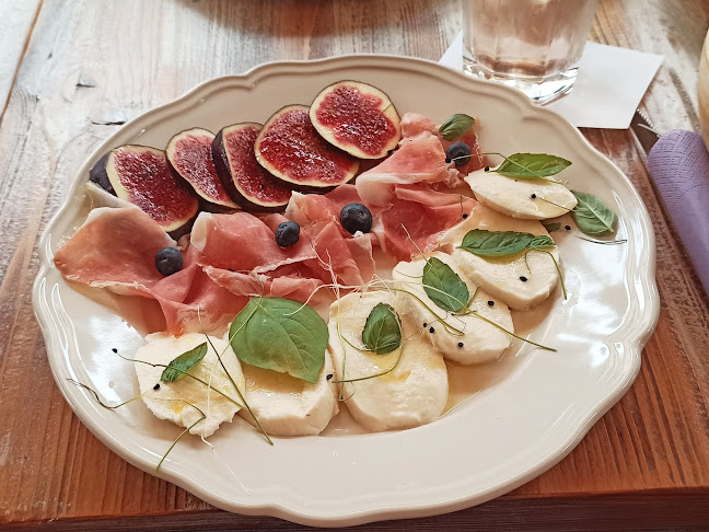 Aperitivo Caffé Bar