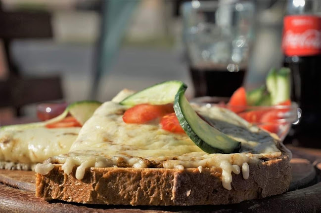 Opinii despre Kis Presszó Beled în Beled - Vendéglátás