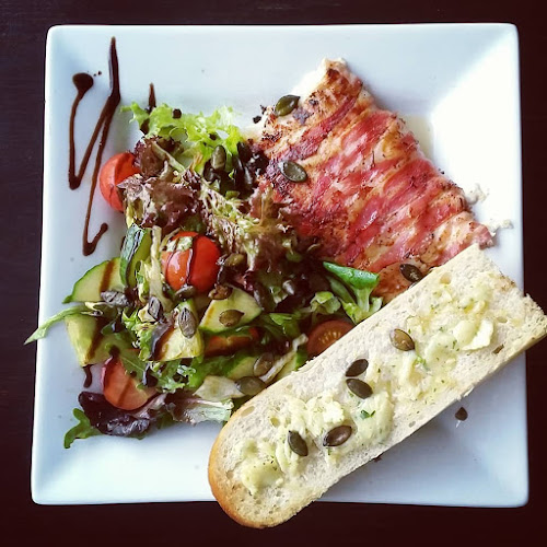 Kistehén Burger Étterem