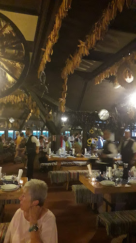 Budapest, Szilágyi Erzsébet fasor 13-15, 1024