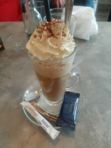 Random Bistro Marcali - Vendéglátás