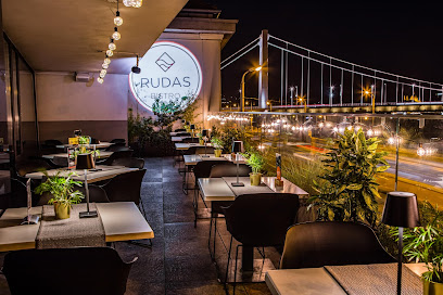 Rudas Bistro