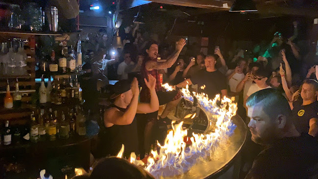 La Siesta Cocktail Bar - Vendéglátás