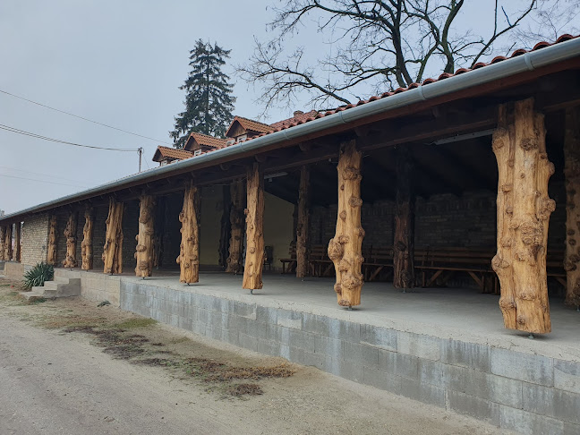 Petróczi Csárda - Vendéglátás