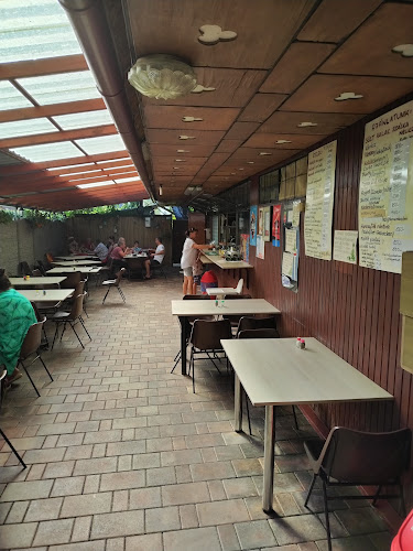 Halas Karcsi Büféje ( Best fish place at Balaton) - Zamárdi