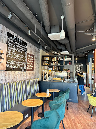 Opinii despre Yellow Flow Kft în Budapest - Vendéglátás