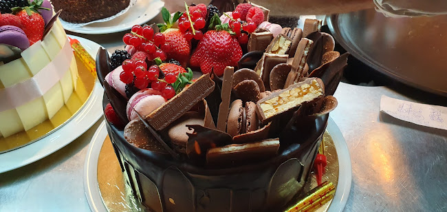 Trófea Grill Étterem Újbuda - Vendéglátás