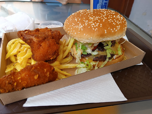 Opinii despre Mickey's Chicken & Burger în Szentendre - Vendéglátás