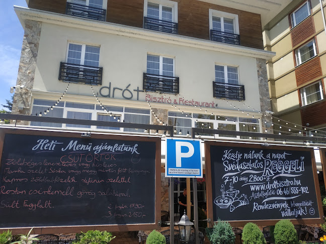 Renomé Café & Bistro