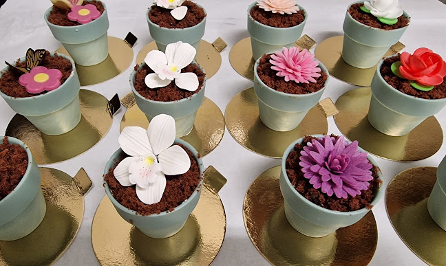 Opinii despre Ricsi-Cukrászda Kft. în Pápa - Vendéglátás