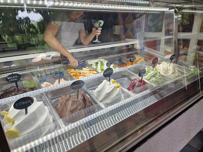 Palotakerti Fagyizó