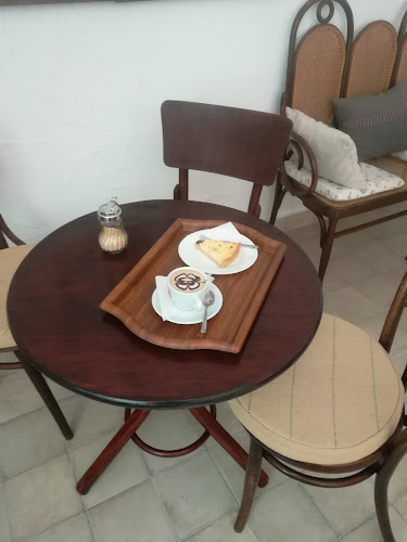 Jó Szelet Sütibárka