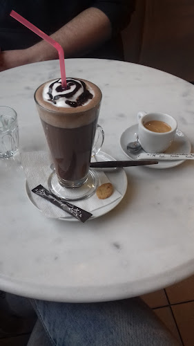 A kávézó - Vendéglátás